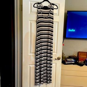 Maxi stripes dress